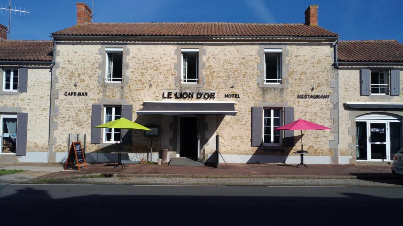 Le Lion D'Or Hotel Avrille  Exterior photo